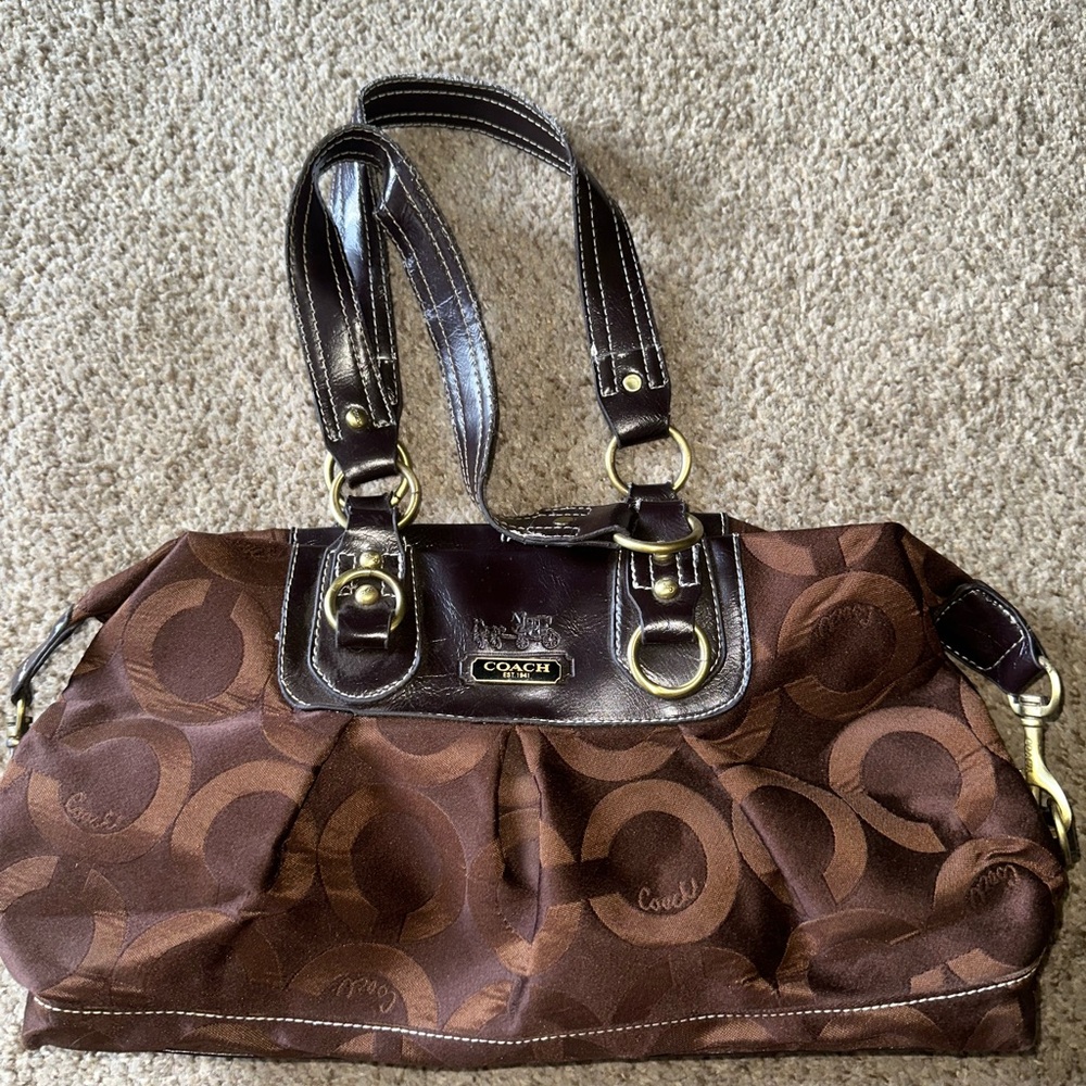 Coach shoulder bag